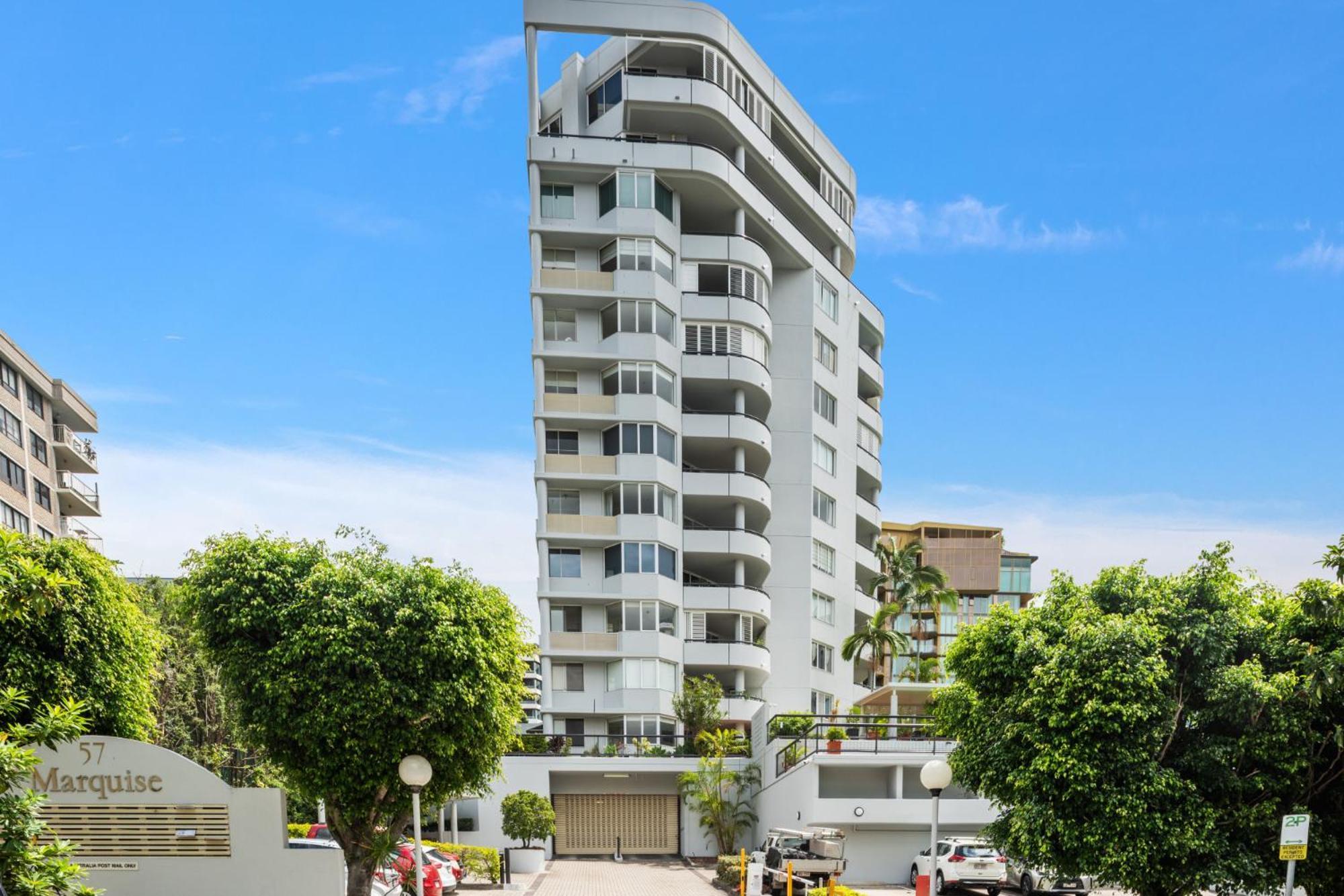 Apartament Lavish 3-Bed With Wraparound Balcony And Pool Brisbane Zewnętrze zdjęcie
